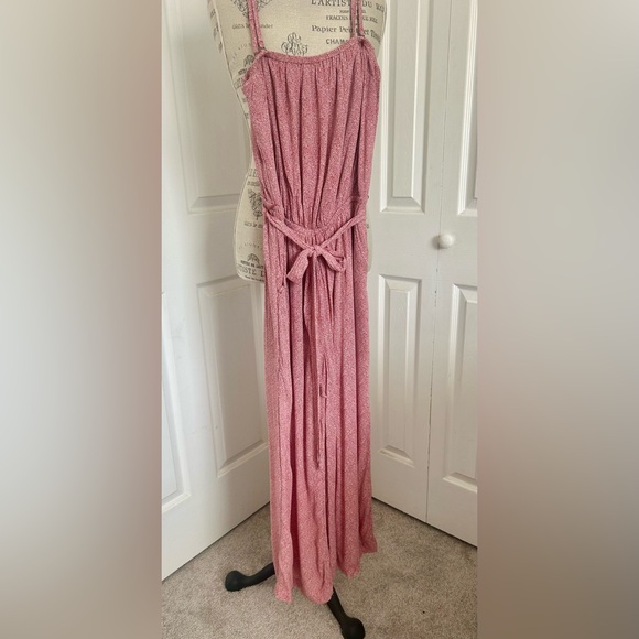 Abercrombie and Fitch Red and White Patterned Jumpsuit with Tie sash - Picture 1 of 5